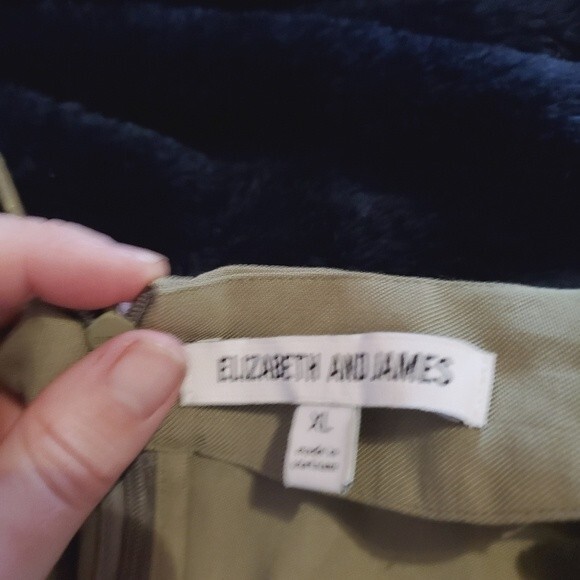 Elizabeth and james olive green soft V-neckline jumpsuit rumper - Picture 11 of 12
